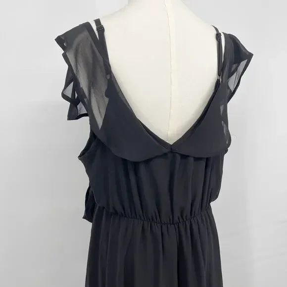 Elegant Black Off-Shoulder Dress - Picture 8 of 9